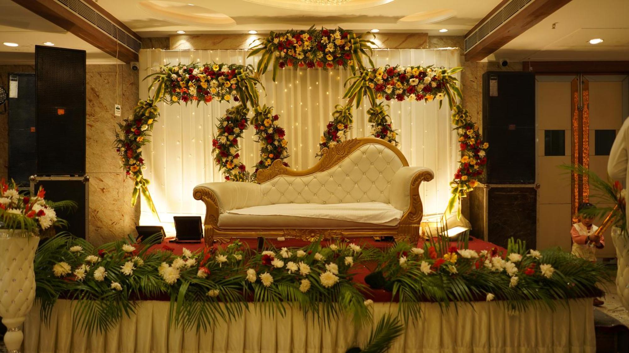 Hotel Silver Pearl Alīgarh 外观 照片