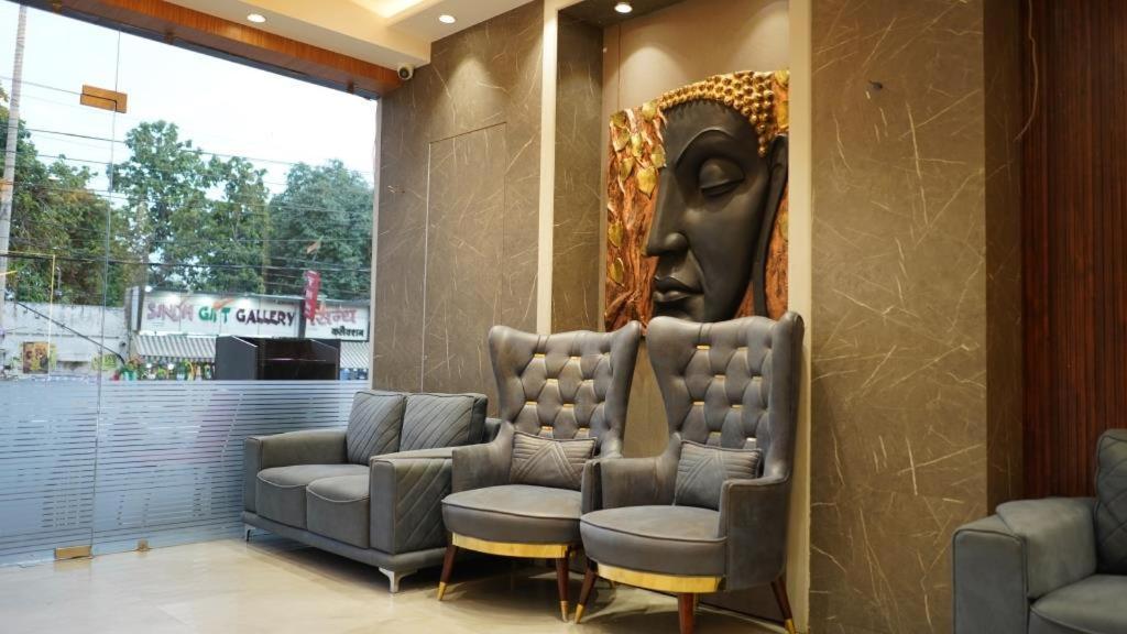 Hotel Silver Pearl Alīgarh 外观 照片