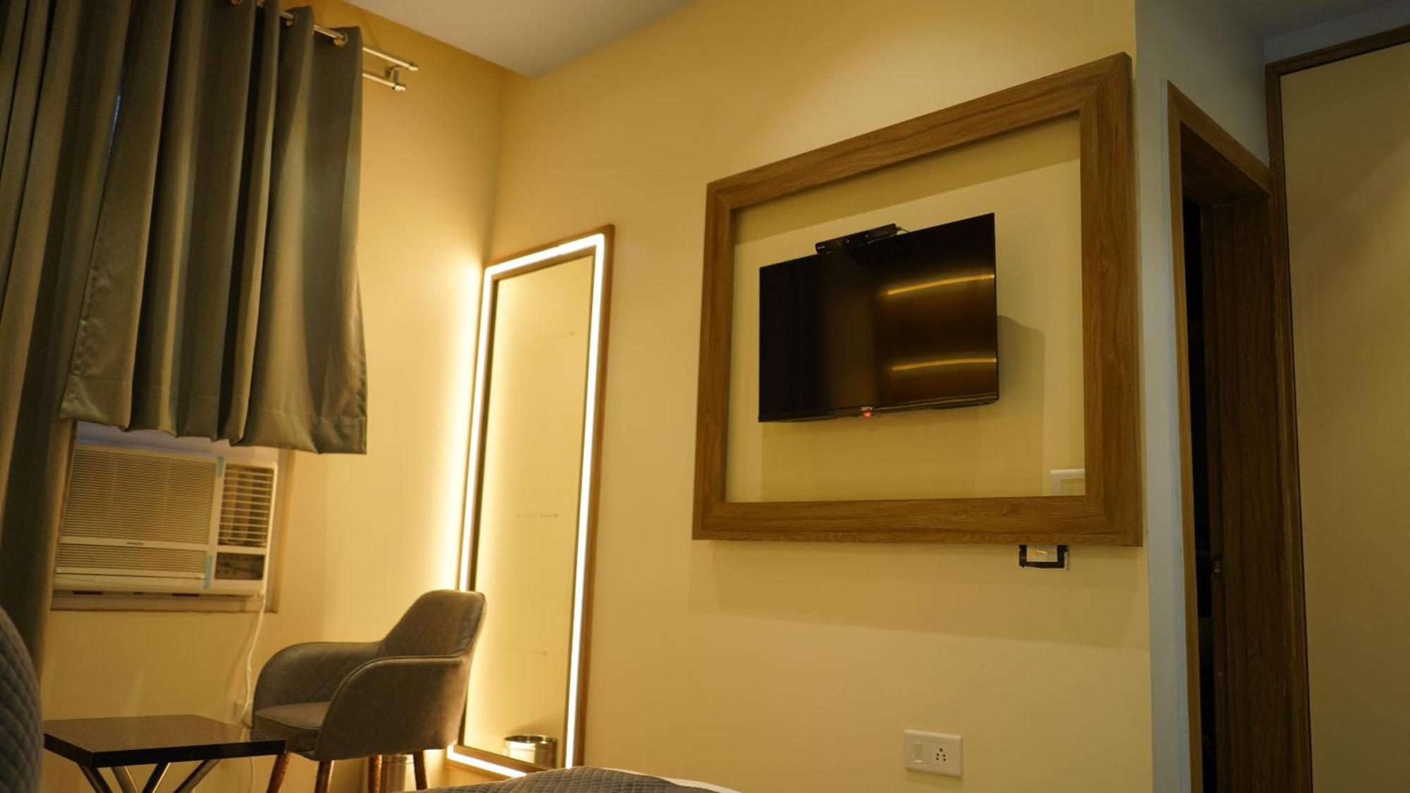Hotel Silver Pearl Alīgarh 外观 照片